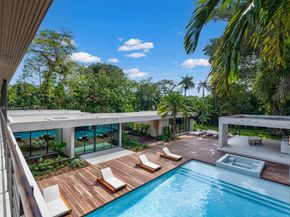 4040 Kiaora St, Miami FL 33133