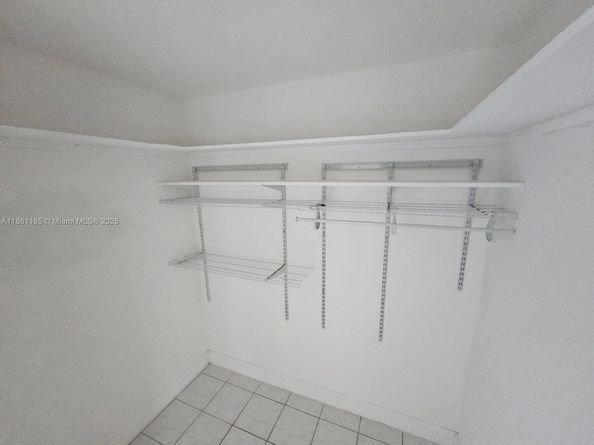 1475 NE 125th Ter 110B1, North Miami FL 33161