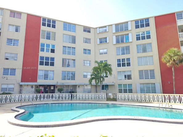 1475 NE 125th Ter 110B1, North Miami FL 33161