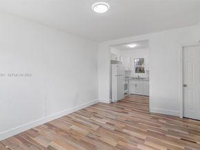 1601 NW 50th St, Miami FL 33142