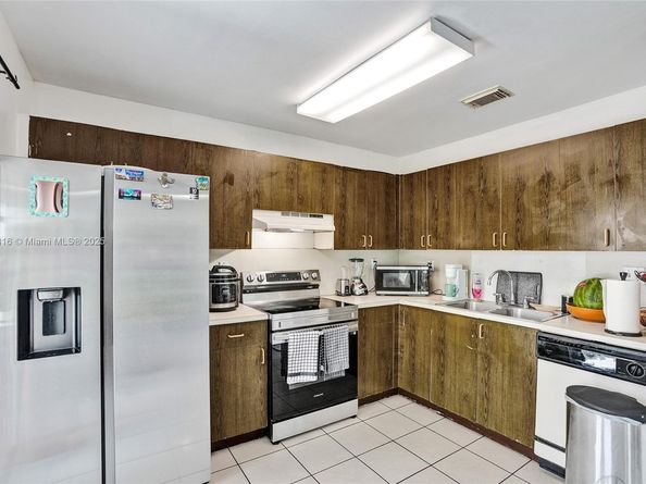 13780 SW 160th Ter, Miami FL 33177