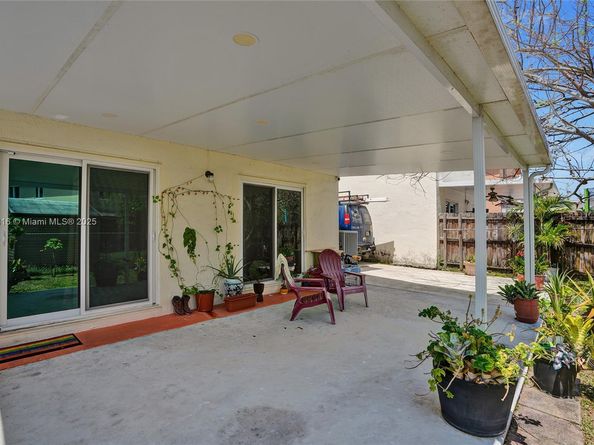 13780 SW 160th Ter, Miami FL 33177