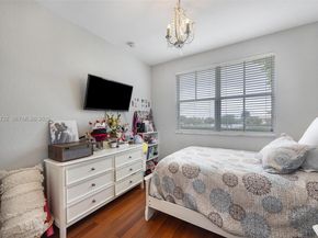 8070 NW 108th Pl, Doral FL 33178