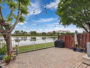 8070 NW 108th Pl, Doral FL 33178