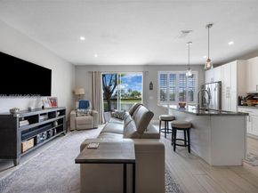 8070 NW 108th Pl, Doral FL 33178