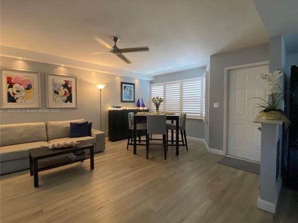 535 Hendricks Isle 303, Fort Lauderdale FL 33301