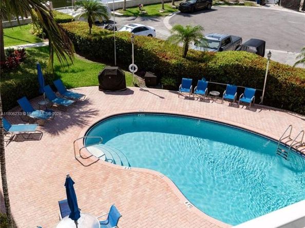 535 Hendricks Isle 303, Fort Lauderdale FL 33301