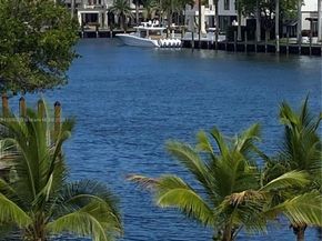 535 Hendricks Isle 303, Fort Lauderdale FL 33301