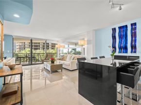 2843 S Bayshore Dr 6B, Miami FL 33133