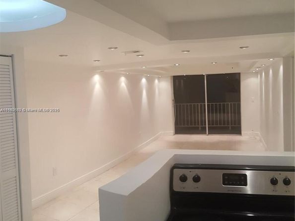 1805 Sans Souci Blvd 525, North Miami FL 33181