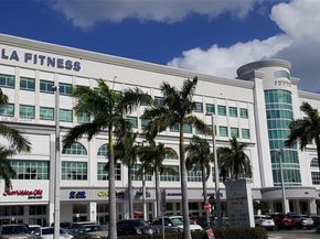 1805 Sans Souci Blvd 525, North Miami FL 33181