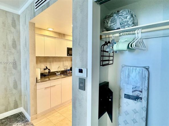 18001 Collins Ave 2512, Sunny Isles Beach FL 33160