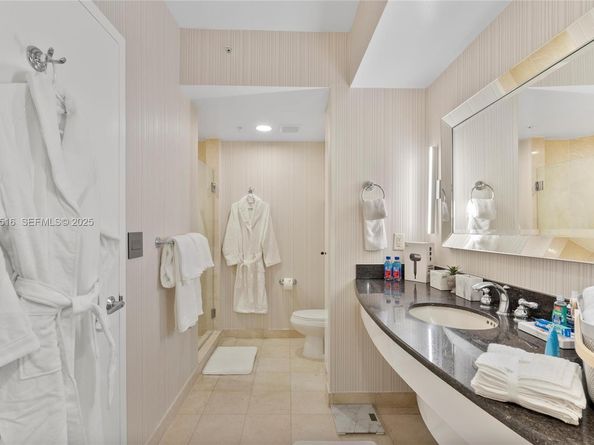 18001 Collins Ave 2512, Sunny Isles Beach FL 33160