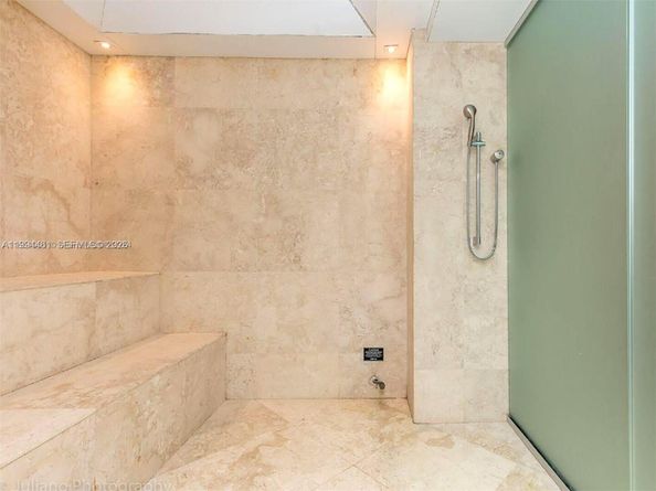 1581 Brickell Ave 506, Miami FL 33129