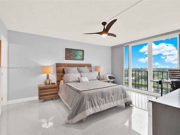 521 N Riverside Dr 707, Pompano Beach FL 33062