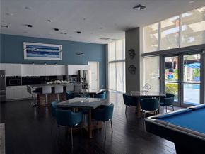 18800 NE 29th Ave 807, Aventura FL 33180