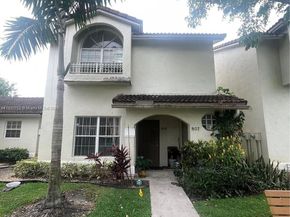 805 NW 108th Ter 7L5, Pembroke Pines FL 33026