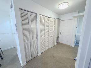 805 NW 108th Ter 7L5, Pembroke Pines FL 33026