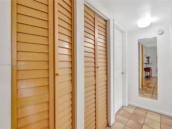 10525 SW 112th Ave 117, Miami FL 33176