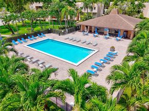 10525 SW 112th Ave 117, Miami FL 33176