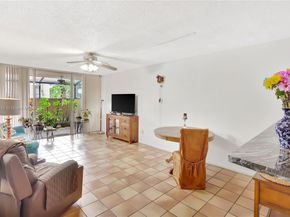 10525 SW 112th Ave 117, Miami FL 33176