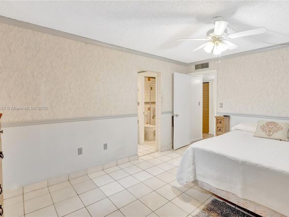 10525 SW 112th Ave 117, Miami FL 33176