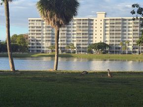 2801 N Palm Aire Dr 405, Pompano Beach FL 33069