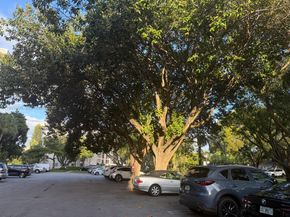 2801 N Palm Aire Dr 405, Pompano Beach FL 33069