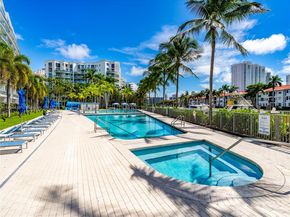 2950 NE 188th St 225, Aventura FL 33180