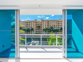 2950 NE 188th St 225, Aventura FL 33180