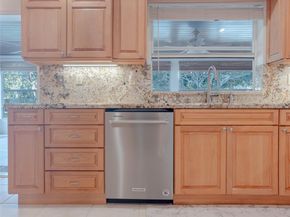 9350 SW 120th St, Miami FL 33176