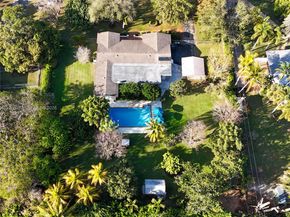 9350 SW 120th St, Miami FL 33176