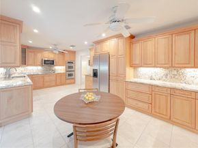 9350 SW 120th St, Miami FL 33176