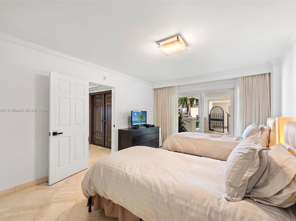 2444 Fisher Island Dr 5404, Miami Beach FL 33109