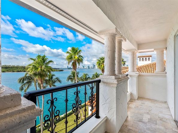 2444 Fisher Island Dr 5404, Miami Beach FL 33109