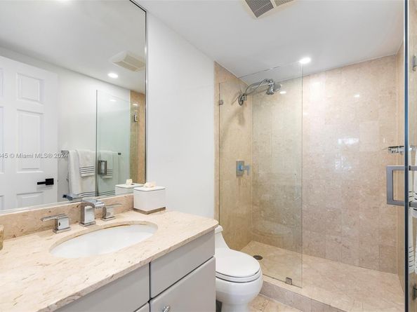2444 Fisher Island Dr 5404, Miami Beach FL 33109