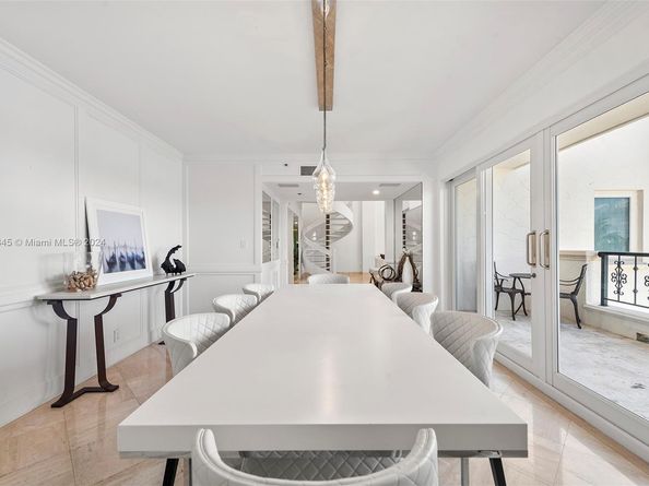 2444 Fisher Island Dr 5404, Miami Beach FL 33109