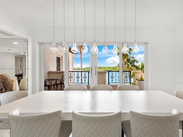 2444 Fisher Island Dr 5404, Miami Beach FL 33109