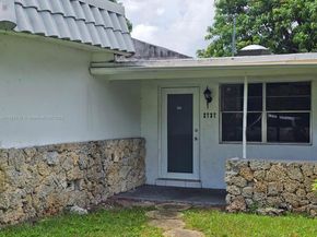 2737 NW 24th Ave, Oakland Park FL 33311