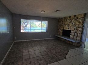 2737 NW 24th Ave, Oakland Park FL 33311