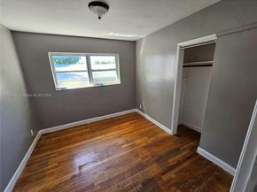 2737 NW 24th Ave, Oakland Park FL 33311
