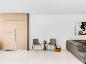 300 NE 48th St, Miami FL 33137