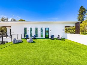 300 NE 48th St, Miami FL 33137