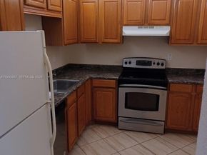 1800 SW 81st Ave 1203, North Lauderdale FL 33068