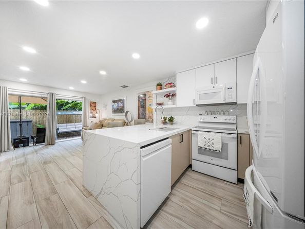 3130 Bird Ave 12, Miami FL 33133