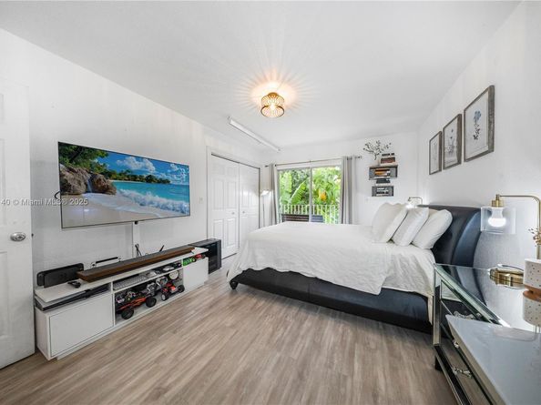 3130 Bird Ave 12, Miami FL 33133