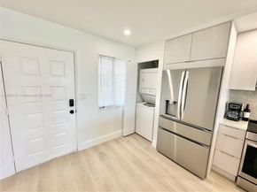 353 S Us Highway 1 E204, Jupiter FL 33477