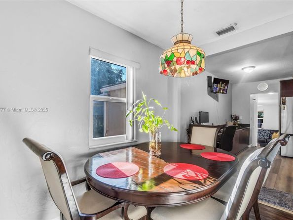 1231 Dunad Ave, Opa-Locka FL 33054