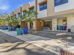 4150 N Oak Pl, Dania Beach FL 33314