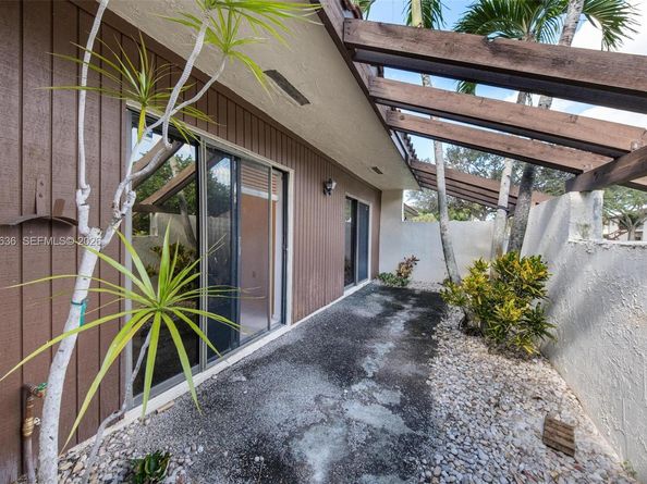 21877 Arriba Real, Boca Raton FL 33433